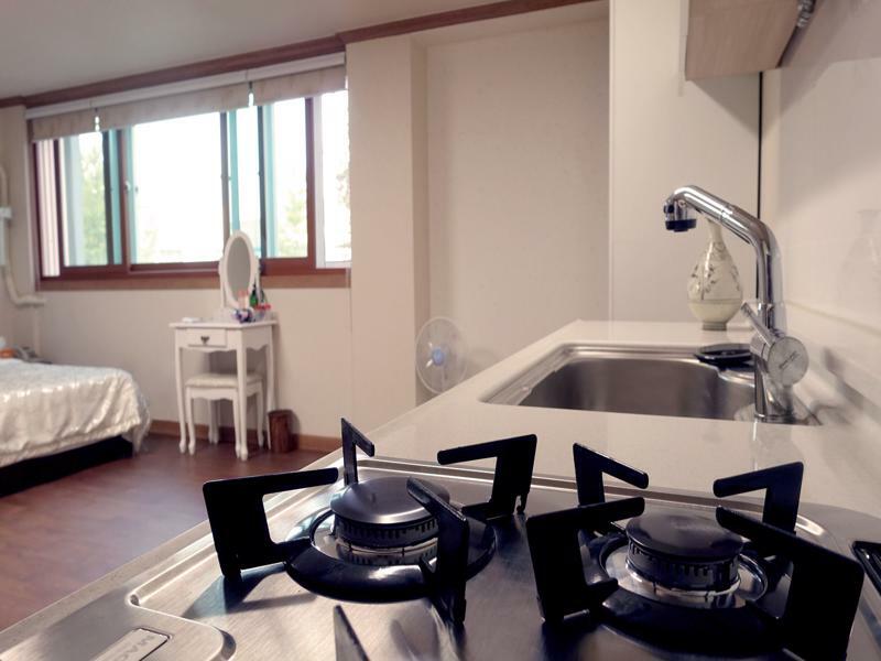 Happy Memory Hotel Jeonju Exterior photo