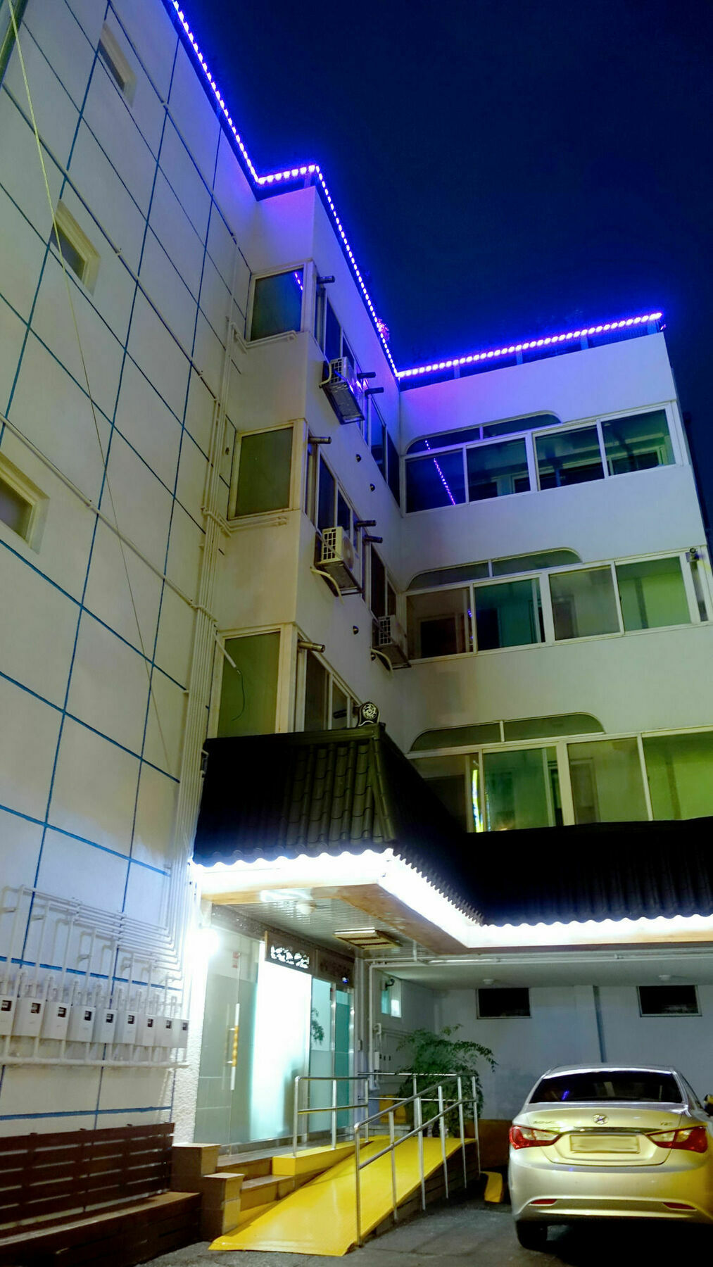 Happy Memory Hotel Jeonju Exterior photo